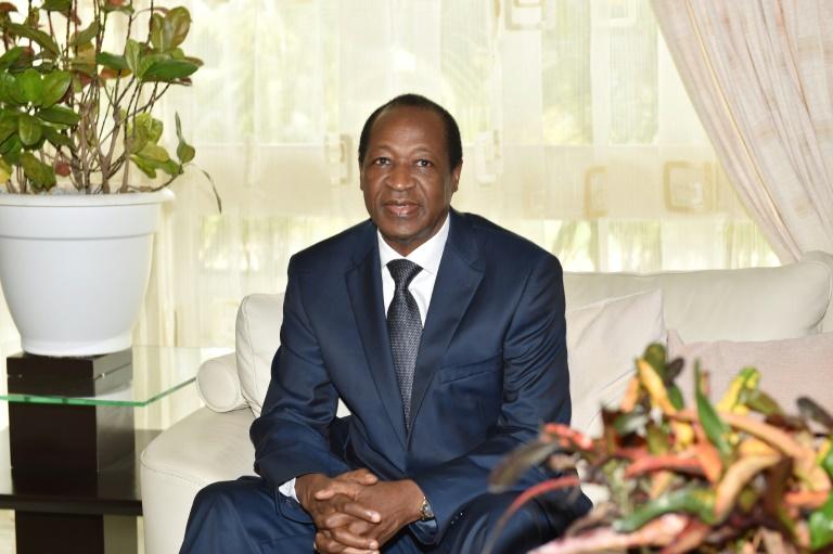 Burkina Faso: le gouvernement confirme que l'ex-président Compaoré est «attendu» en fin de semaine
