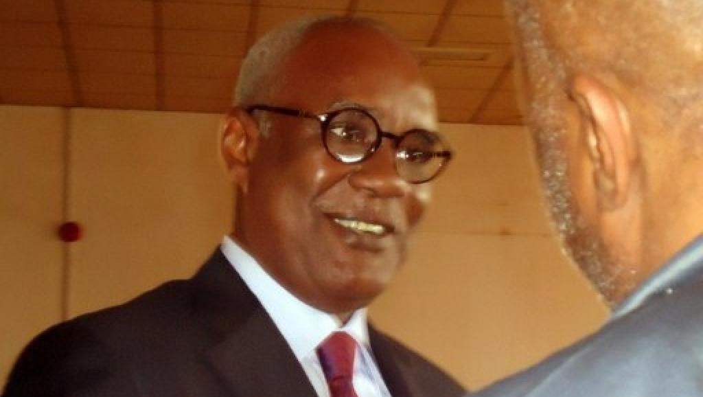 L'ancien ministre de l'Intérieur camerounais, Marafa Hamidou Yaya, avant l'ouverture de son procès, le 16 juillet 2012 à Yaoundé.
