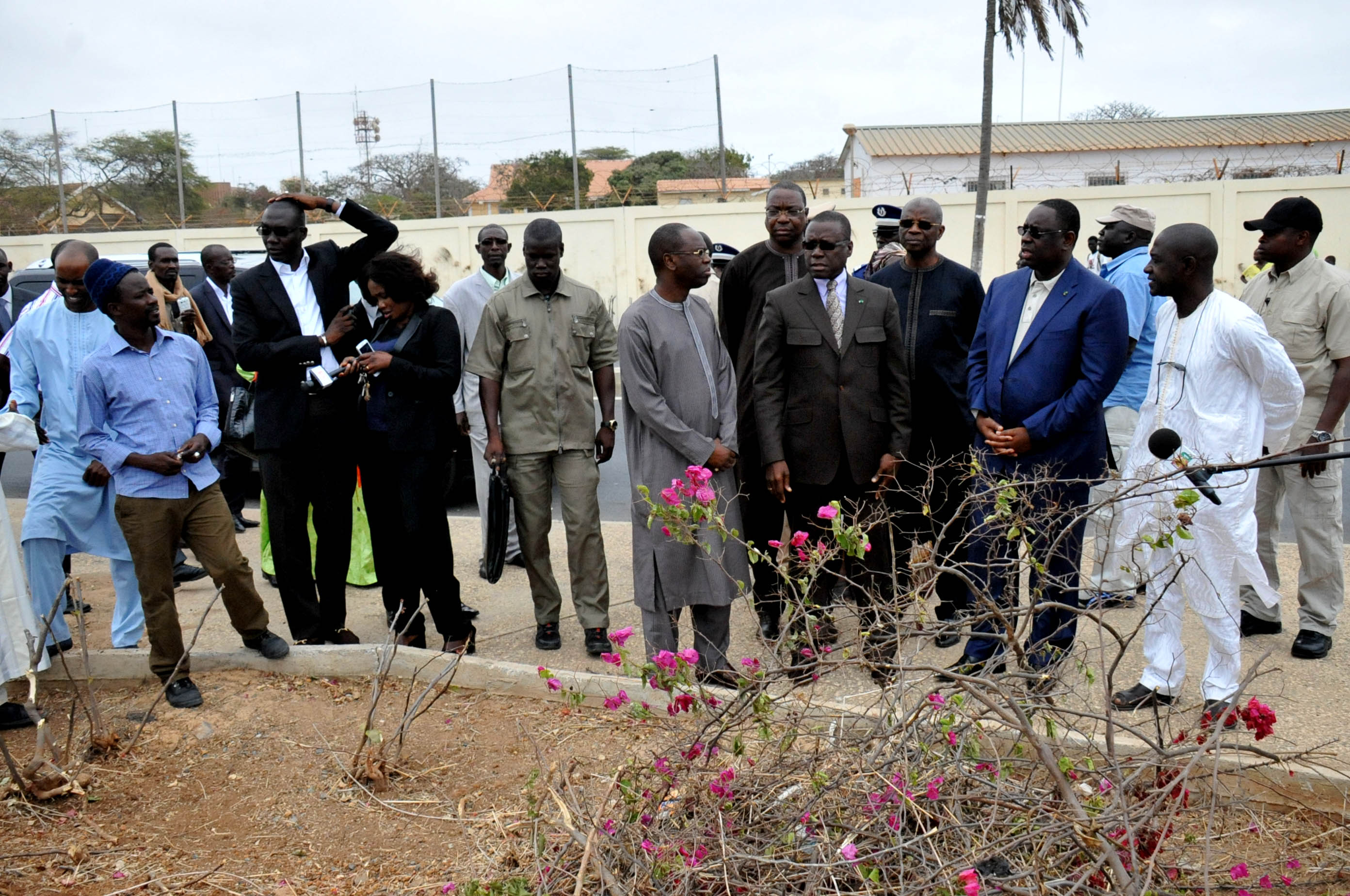 Mur de la honte : Macky Sall annonce des mesures contre l'anarchie sur le littoral