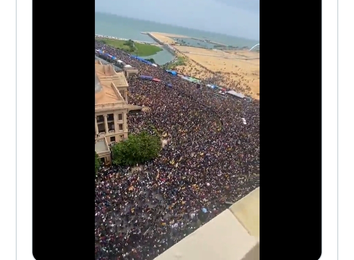 Sri Lanka : le président en fuite, sa résidence prise d'assaut par des manifestants