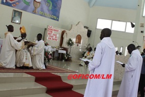 Le Cardinal Sarr a ordonné deux diacres de la Congrégation du Saint Sacrement