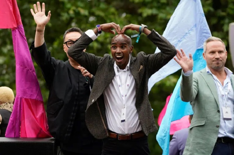 La star de l'athlétisme Mo Farah révèle être arrivé au Royaume-Uni sous une fausse identité