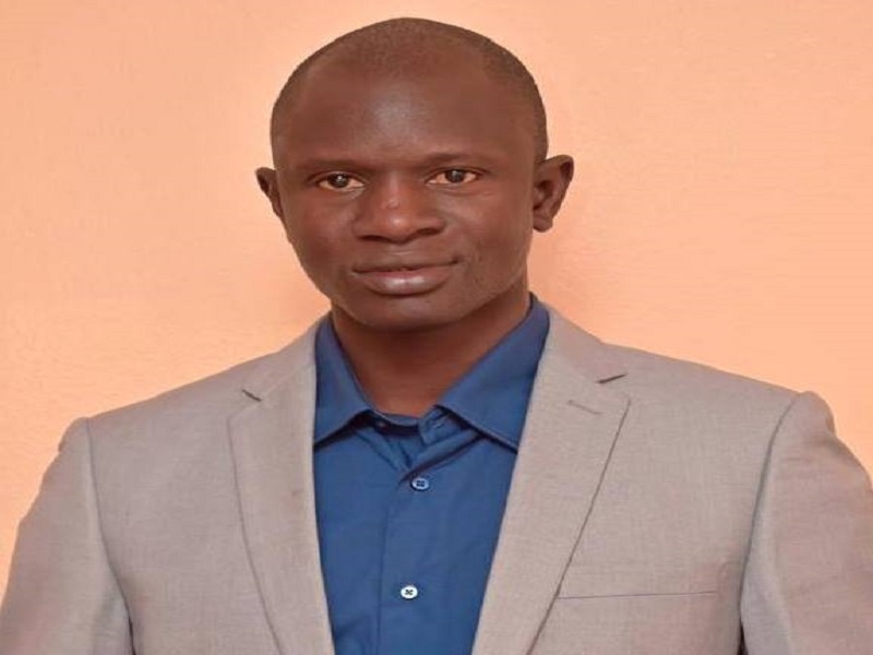 Thiès : Dr Babacar Diop se rend à l'hôpital pour des analyses après avoir été victime d'agression
