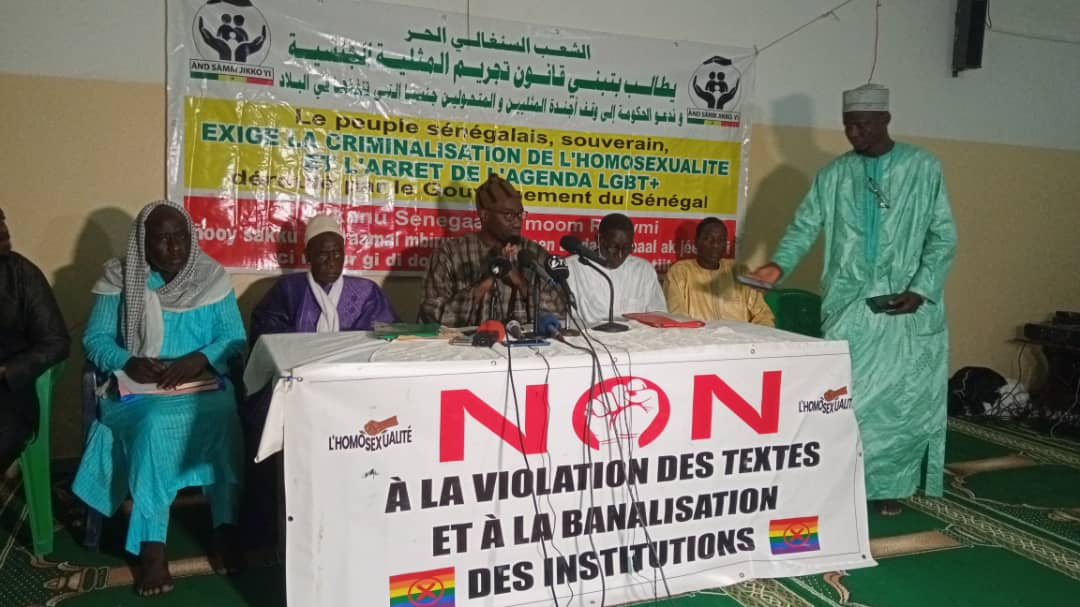 Législatives : Quatre des huit coalitions en lice se sont engagées à lutter contre l'homosexualité (And Samm Jiko Yi)