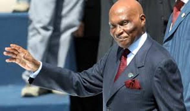 Abdoulaye Wade avoue à Jeune Afrique qu’il aime l’argent parce qu’il est un libéral