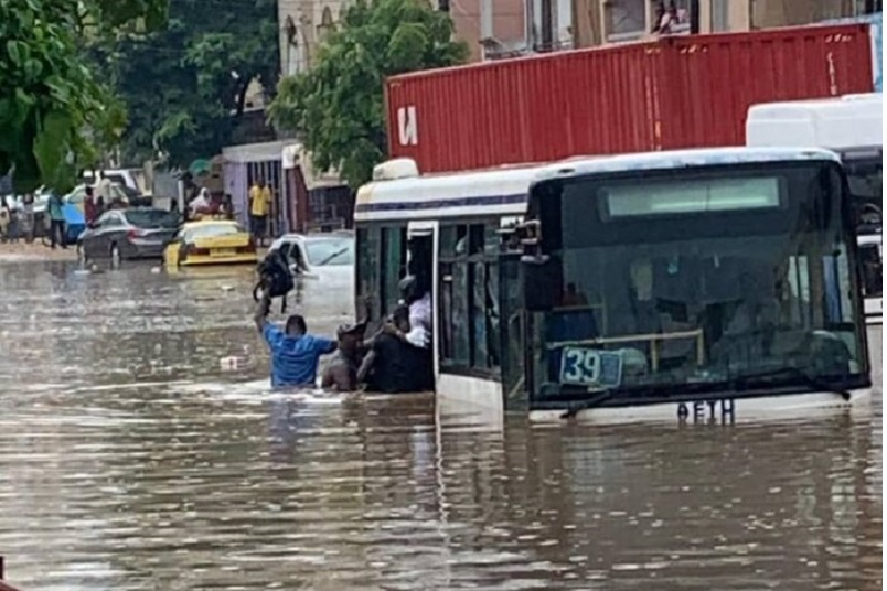 Lutte contre les inondations : Macky Sall réactive les mêmes directives