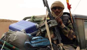 Mali : six officiels tués et une trentaine de fonctionnaires retenus en otages à Kidal