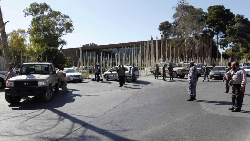 Libye: le gouvernement propose une «mise en congé» du Parlement