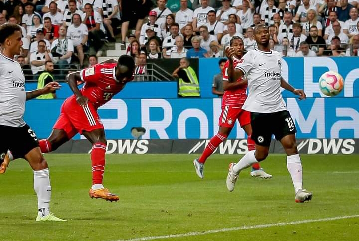 Bundesliga : le Bayern Munich étrille Francfort, Sadio Mané buteur