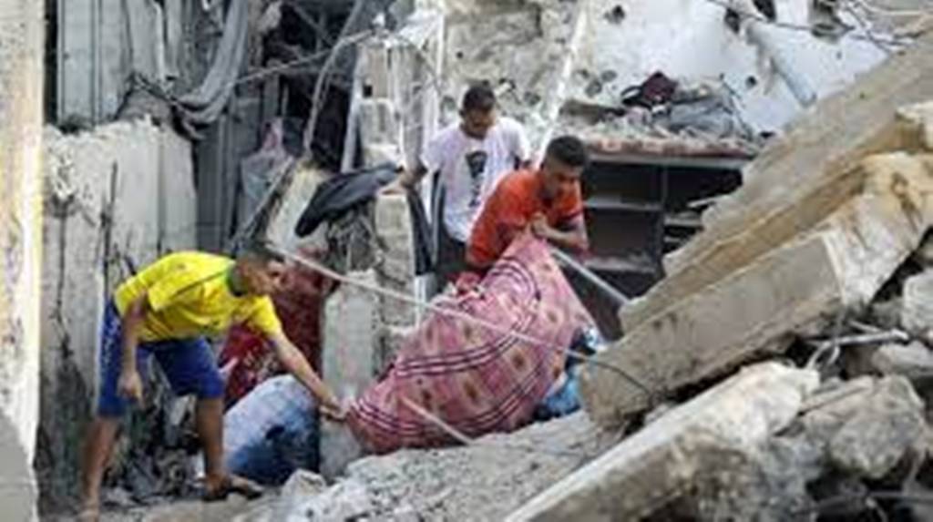 Escalade meurtrière entre Israël et Gaza, forte tension à Jérusalem