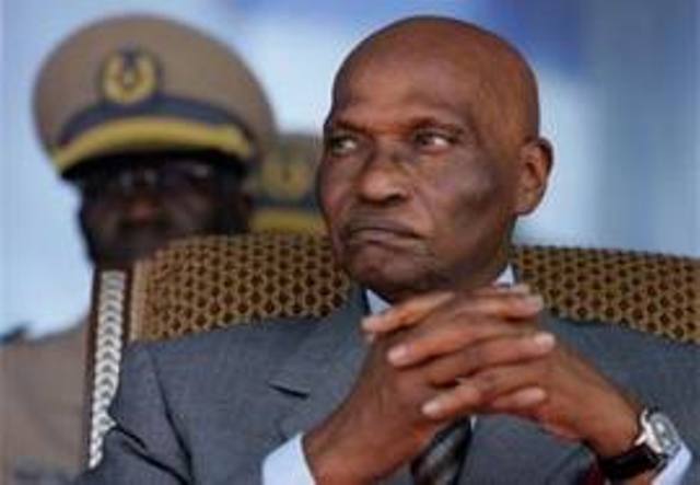 Wade donne son plan de guerre et promet de répondre aux populations si Macky ne le fait pas