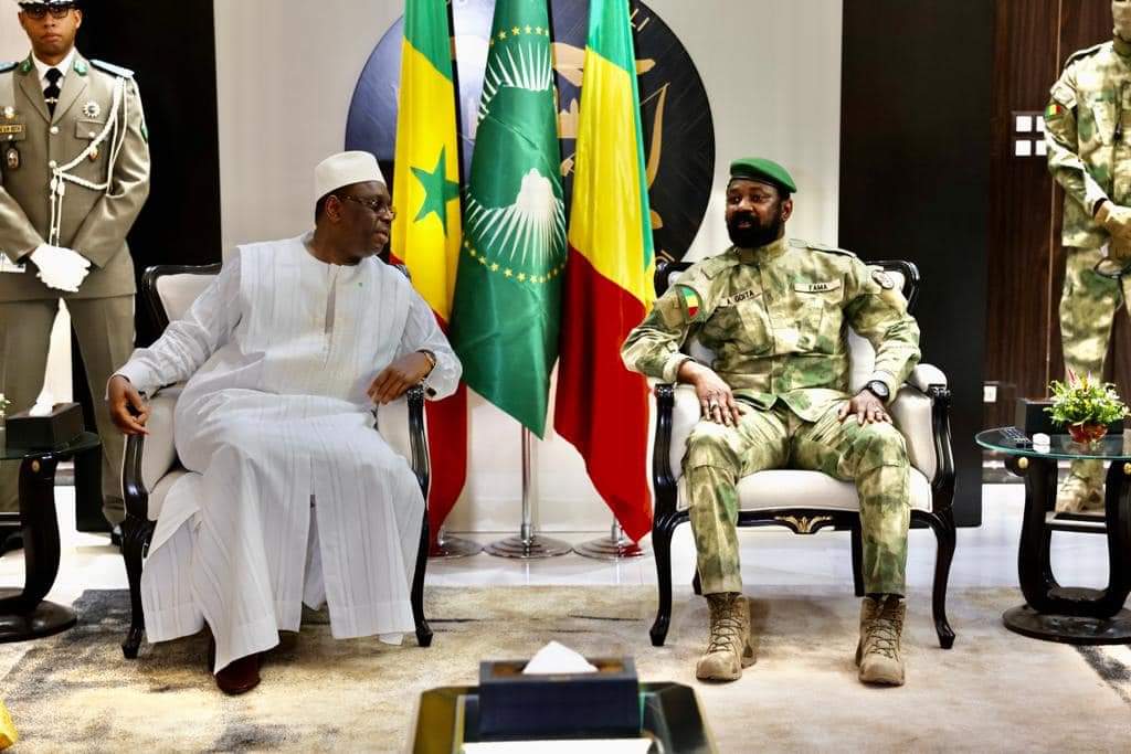 49 soldats ivoiriens arrêtés à Bamako : Macky Sall dit avoir noté la "disponibilité du Mali à dialoguer"