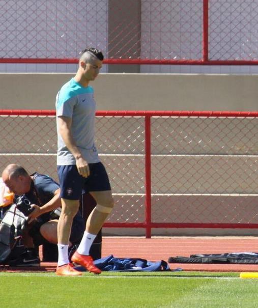 CDM: la nouvelle coiffure de Cristiano Ronaldo