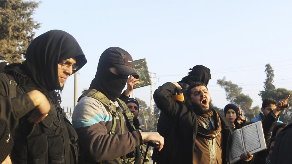 Syrie: 2400 jihadistes venus de Tunisie combattent avec les rebelles
