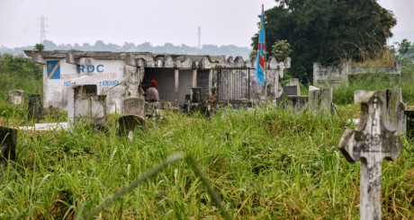 RDC: La petite maison dans le cimetière