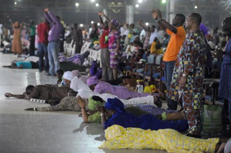 Nigeria: des islamistes présumés attaquent des églises dans le nord-est