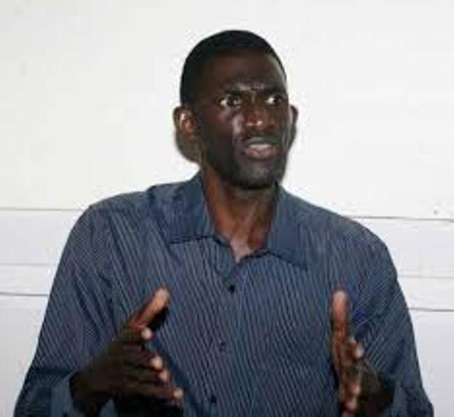 Sénégal : le drapeau national en souffrance !