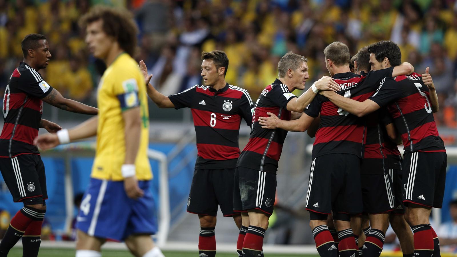 Coup du monde 2014, demi-finales : L'Allemagne humilie le Brésil (7-1) et jouera la finale