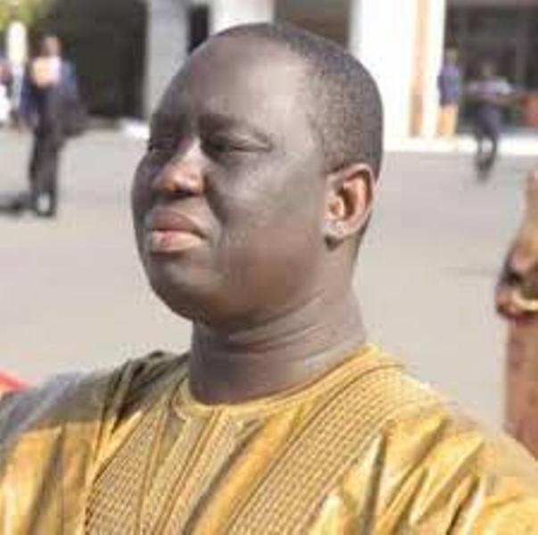 « Taxawu Guédiawaye » : Aliou Sall n'aura pas son « trône, tout sauf lui »