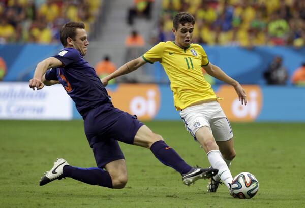 CDM 3ème place: le Brésil encaisse 3 buts contre les Pays Bas et termine 4ème, Van Persie 2e (P), Blind 16e, Wijnaloum 90e