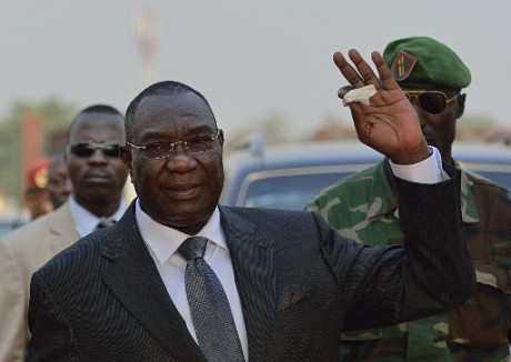 Centrafrique: l'ex-président Djotodia reconduit