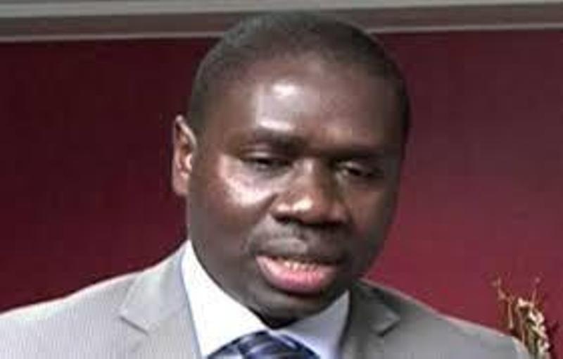 Pas de vacances gouvernementales pour Mahammed Dionne et ses ministres, selon Me Oumar Youm