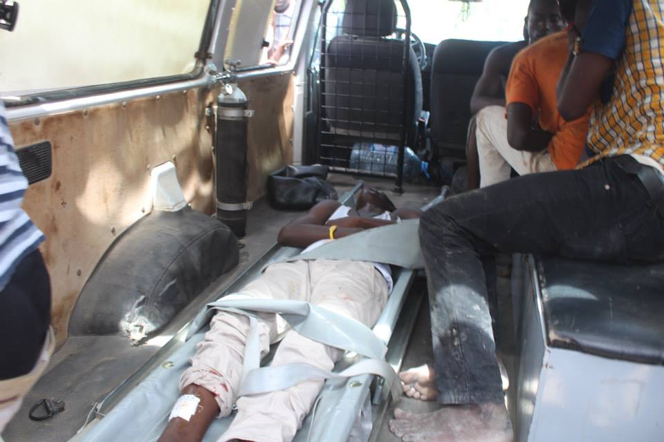 Les images de la barbarie policière à l'UCAD (âme sensible s'abstenir)