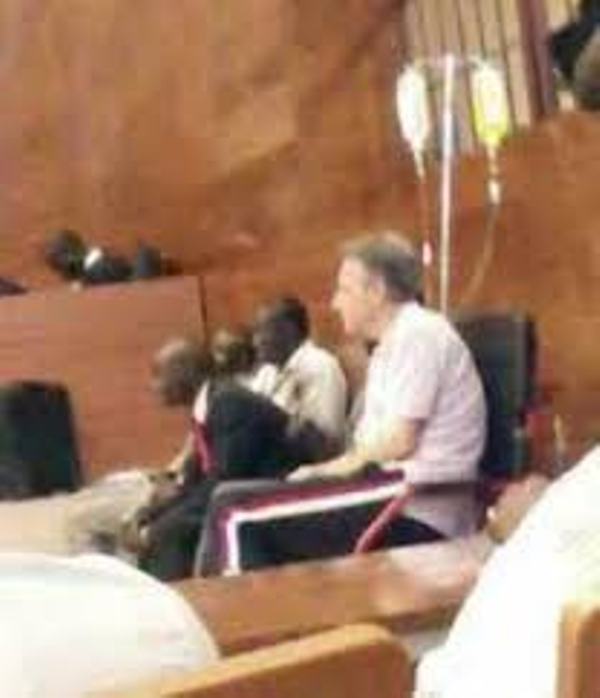 Procès de Karim: Bibo Bourgi appelé à comparaître ce lundi, ses avocats dénoncent