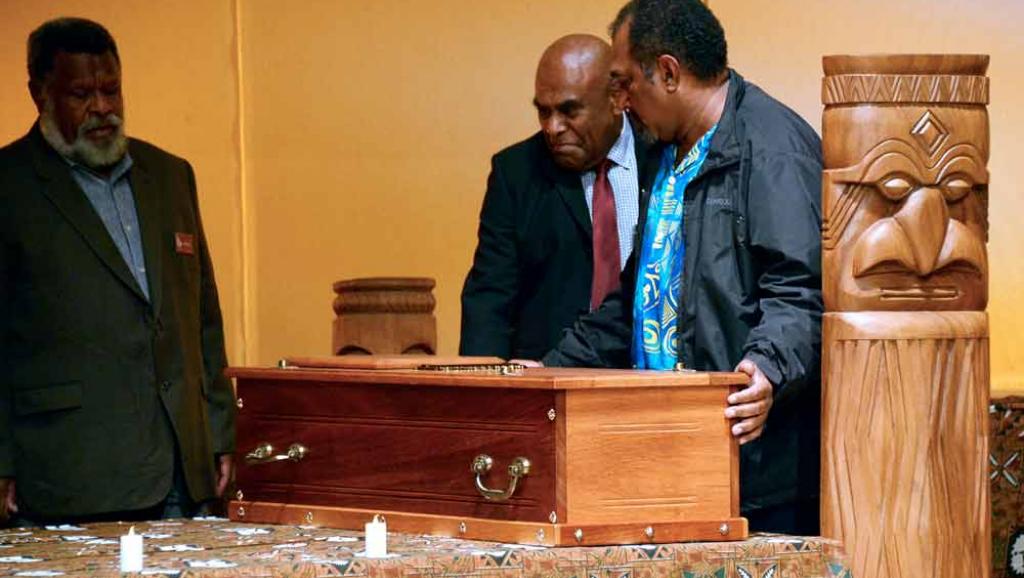 Le crâne d'une grande figure kanak restitué à la Nouvelle-Calédonie