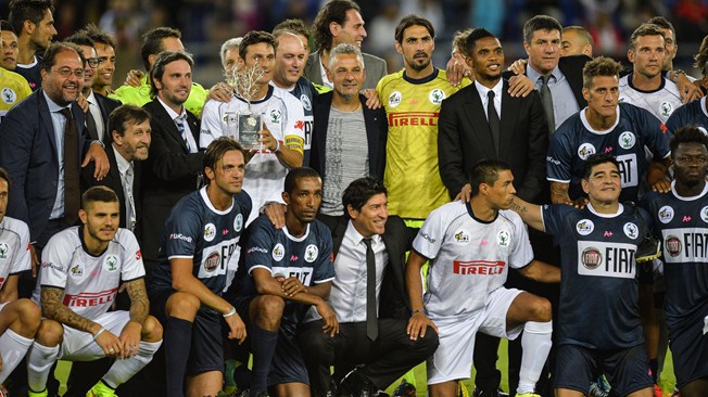 Football:Pour la paix et la joie de vivre