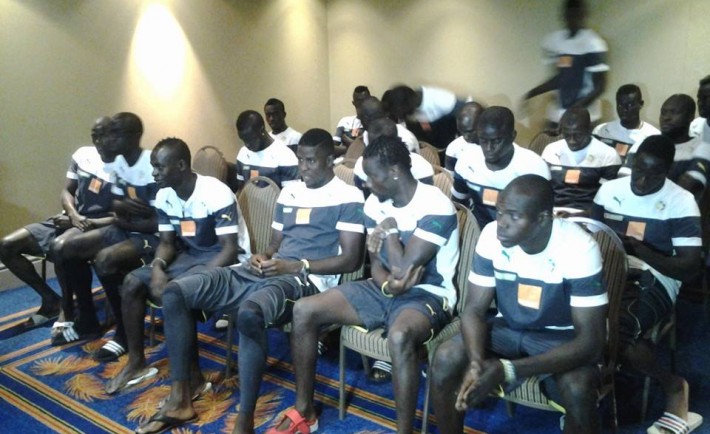 Les "Lions" en séance de débriefing à Gaborone