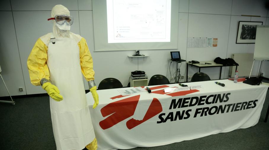 Ebola : ce que l'on sait de l'humanitaire française rapatriée