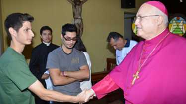 Le pape limoge un évêque