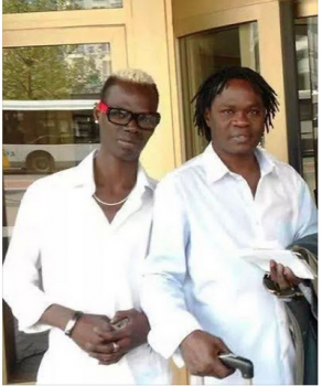 Baaba Maal et son défunt fils, Oumar