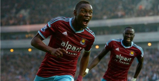West Ham : Et de 3 pour Diafra Sakho