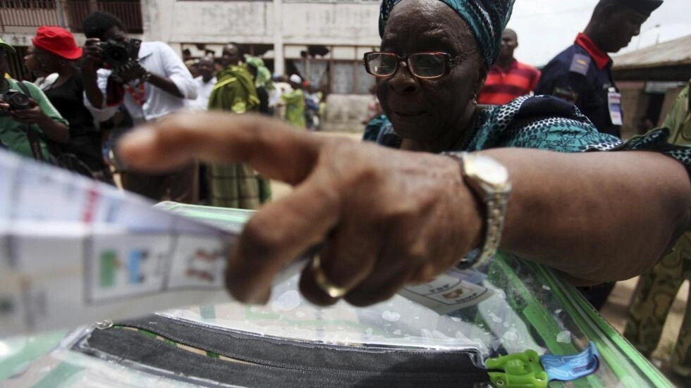 Nigeria: les centres de délivrance des cartes d’électeurs pris d’assaut avant la date limite