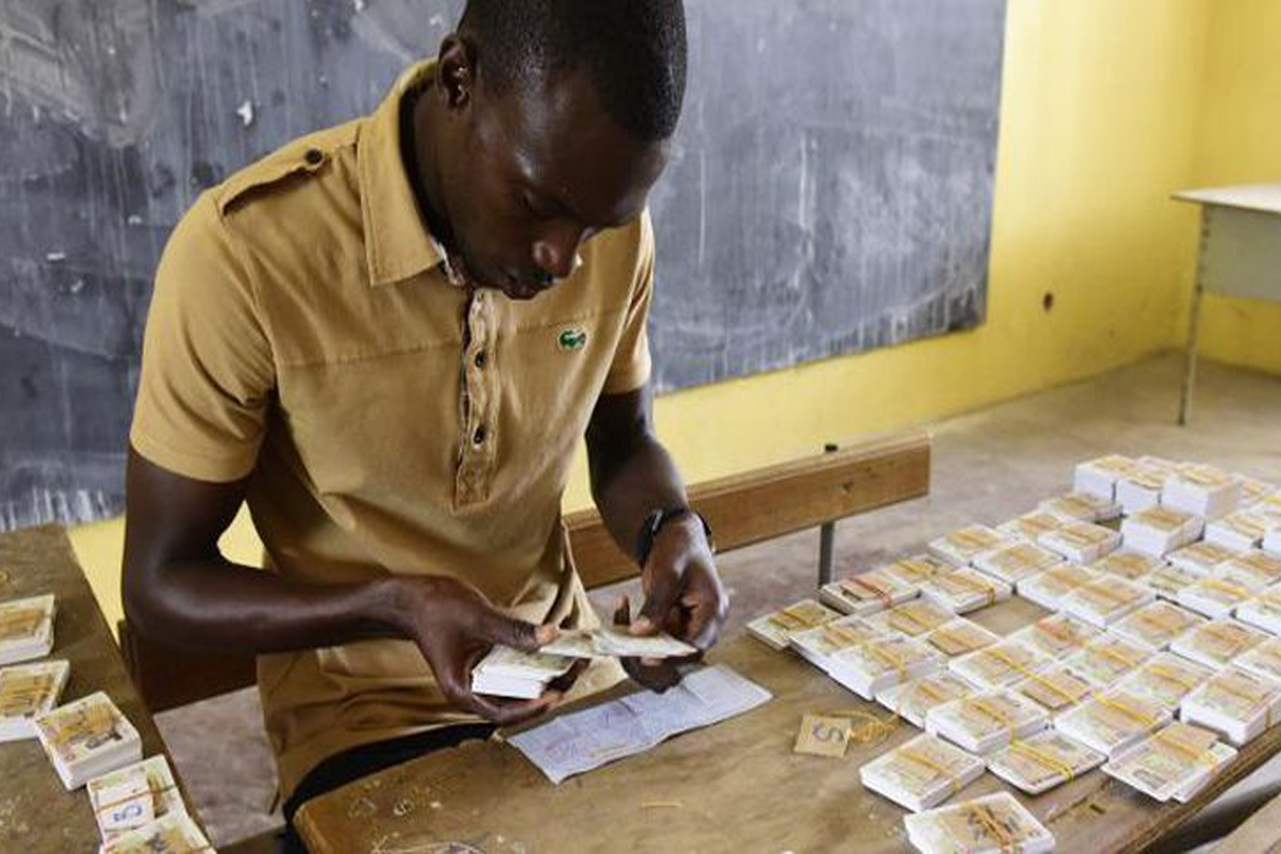 Présidentielle 2024: le ministre de l’Intérieur annonce la tenue prochaine d’une révision exceptionnelle des listes électorales 