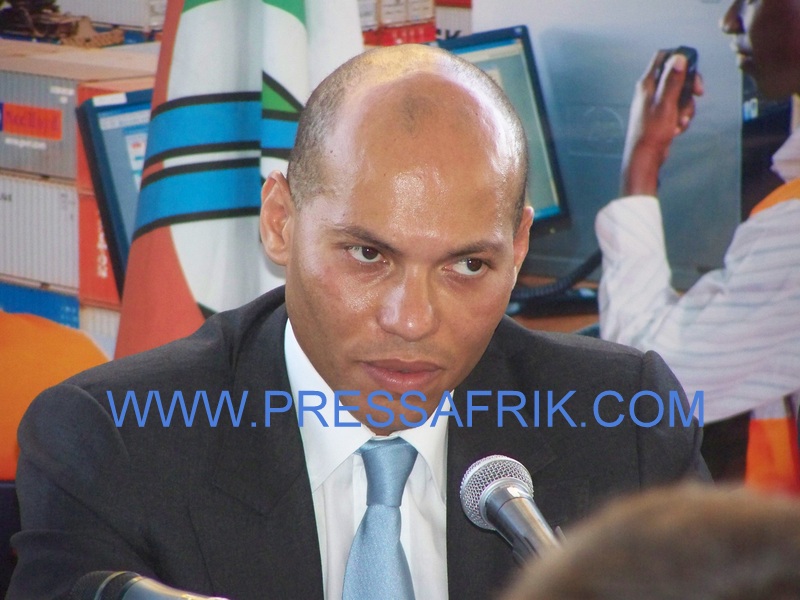 Karim Wade commence à suer avec la comparution de Me Patricia Lake Diop (photo archives)