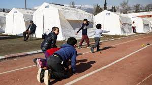 Séisme en Turquie: une tragédie pour des milliers d'enfants