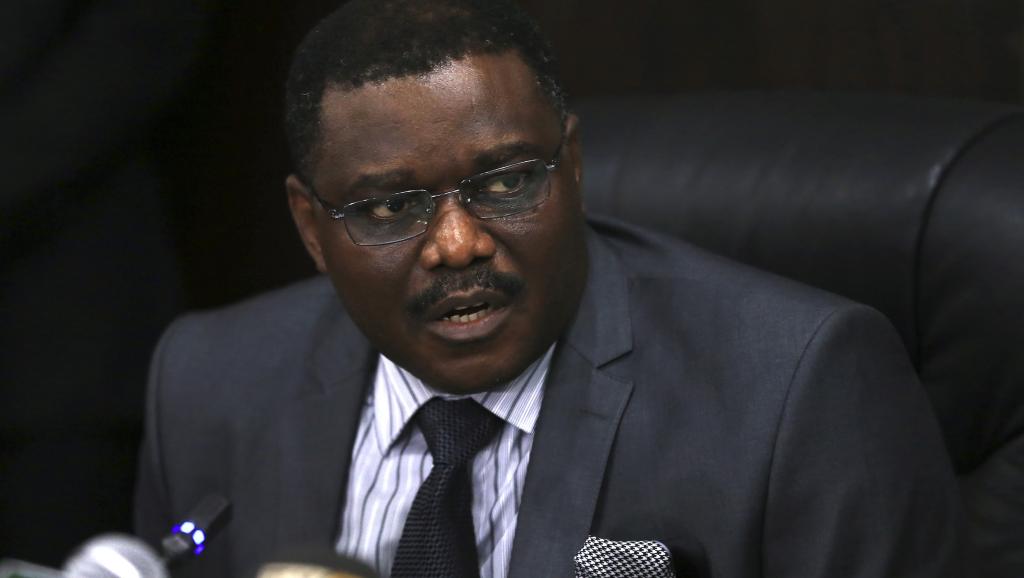 Le ministre de la Santé nigérian, Onyebuchi Chukwu, s'est adressé à la presse après la confirmation de quatres cas d'Ebola mortels dans son pays, le 14 août 2014. REUTERS/Afolabi Sotunde