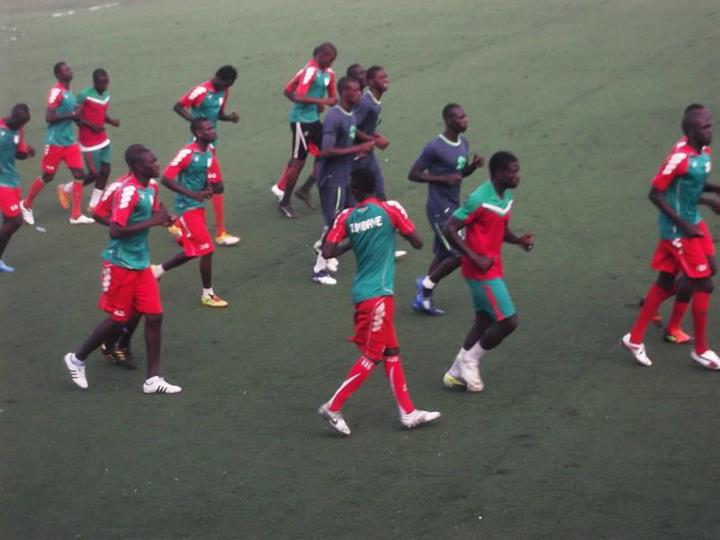 Soutien à l’AS Pikine : Macky offre 50 Millions, le Maire fait passer la subvention à 100 Millions