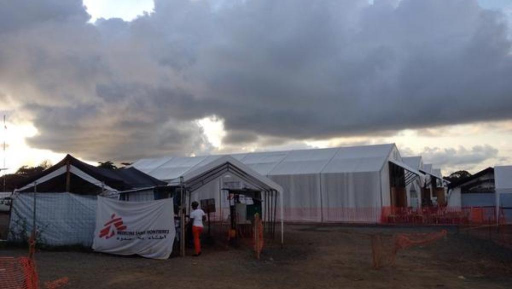 Elwa 3 à Monrovia au Liberia, le plus grand centre de traitement au monde pour les malades d'Ebola. RFI / Sébastien Németh