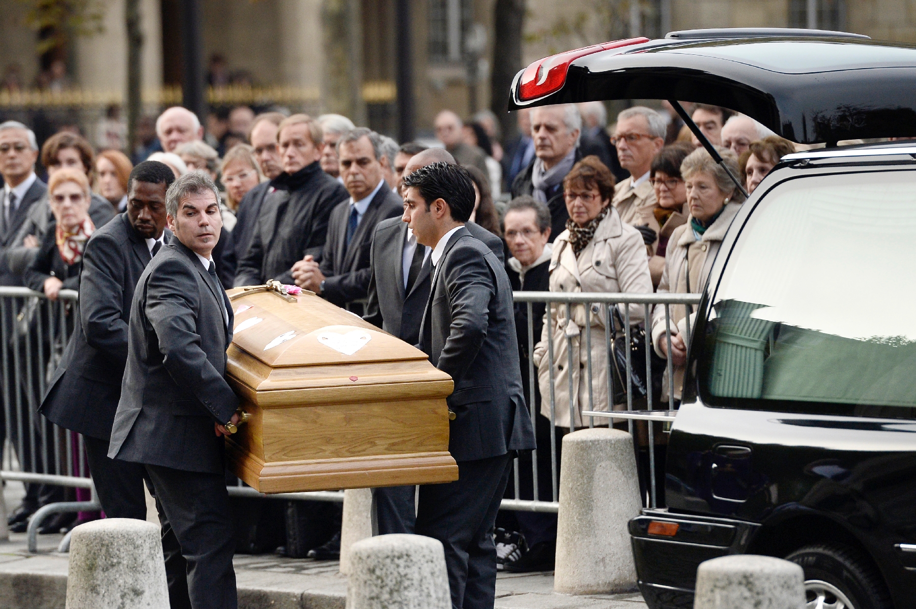 TOTAL : des obsèques aux allures d'hommage national pour Christophe de Margerie