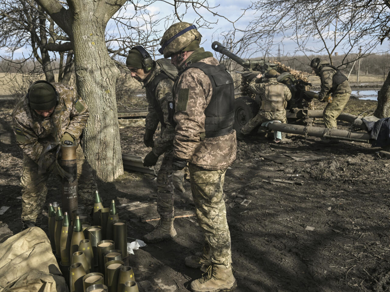 Guerre en Ukraine: à Tchassiv Yar, les civils gardent le moral malgré l'avancée des Russes