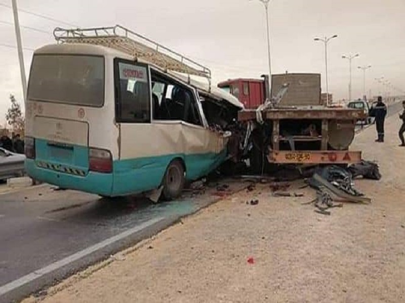 Côte d’Ivoire: 15 morts dans un accident entre un minibus et un camion