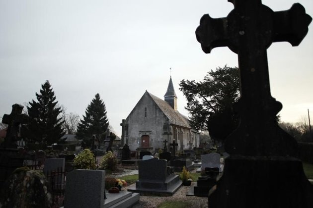 Liberation.fr/Libération.fr - Le cimetières de Saint-Jouin, en France