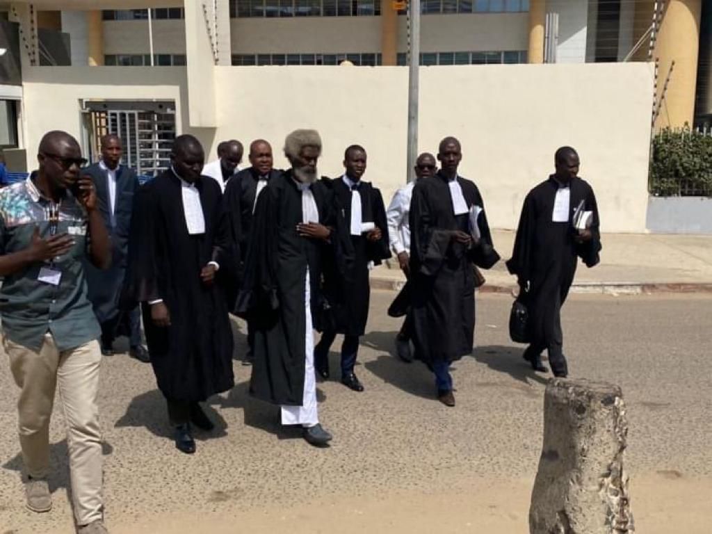 Les avocats de Sonko face à la presse ce jeudi