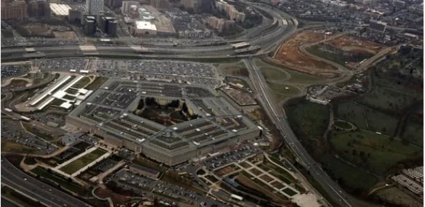 Un membre d'une base militaire à l'origine de la fuite de documents confidentiels américains, selon la presse