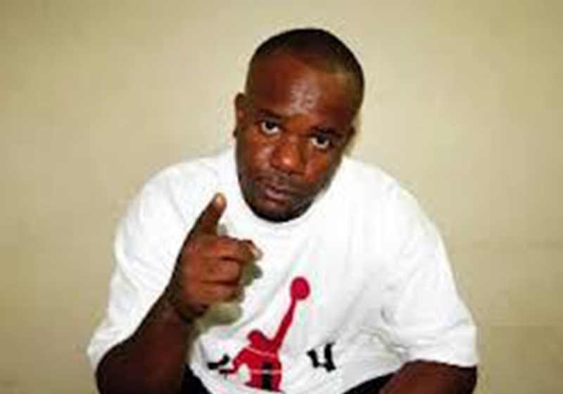 Avant le sommet, le contre-sommet