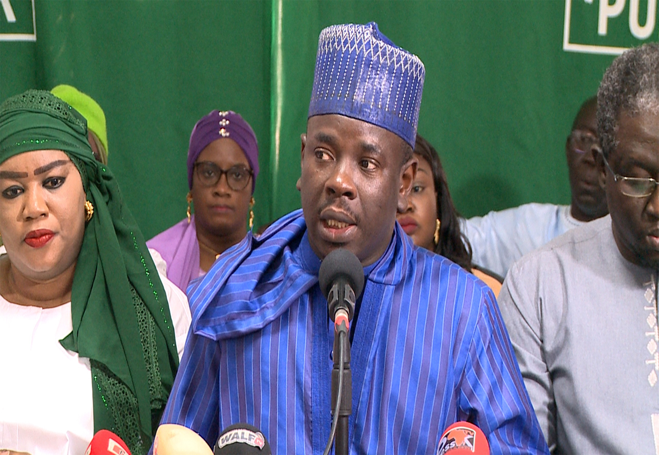 Les députés de YAW dénoncent « l’inertie » de l’Assemblée nationale